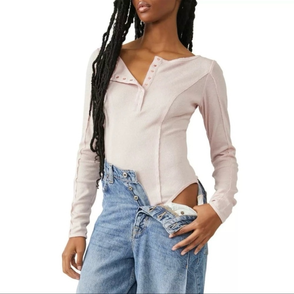 NWT Free People Intimately Sloan Bodysuit Womens XS Henley Long Sleeve Pink Rose